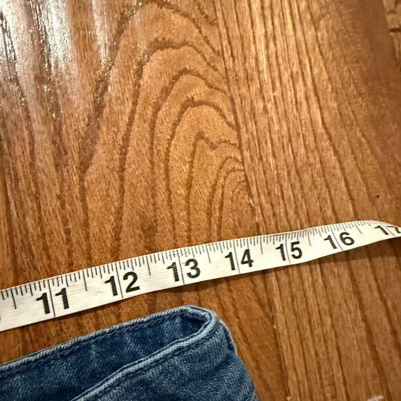 Old Navy high rise wow flare jeans medium wash size 6 - Picture 9 of 11